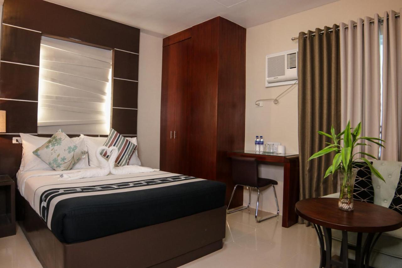 Mezza Hotel Koronadal Exterior photo